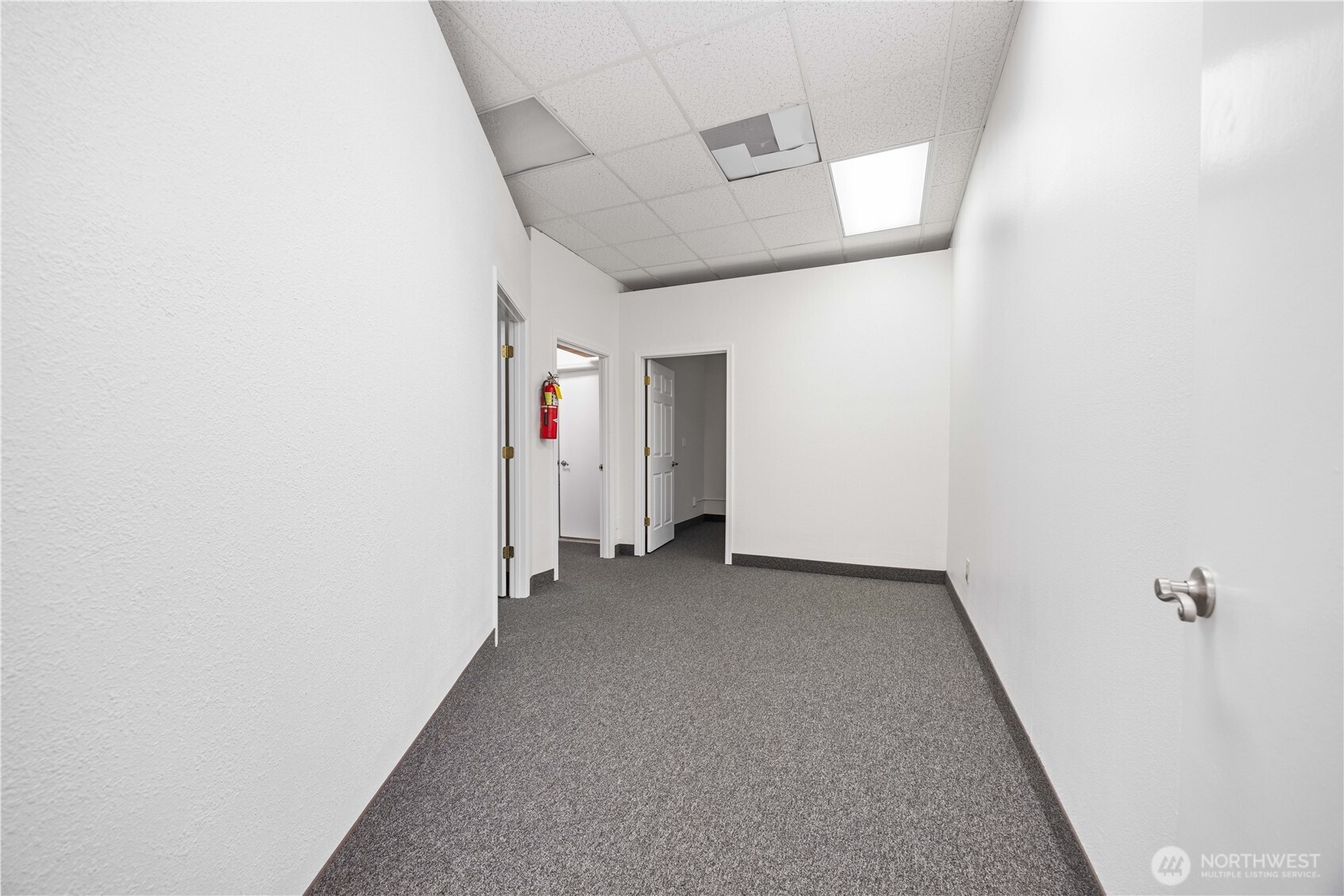 213 E Woodin Avenue A Property Photo 13
