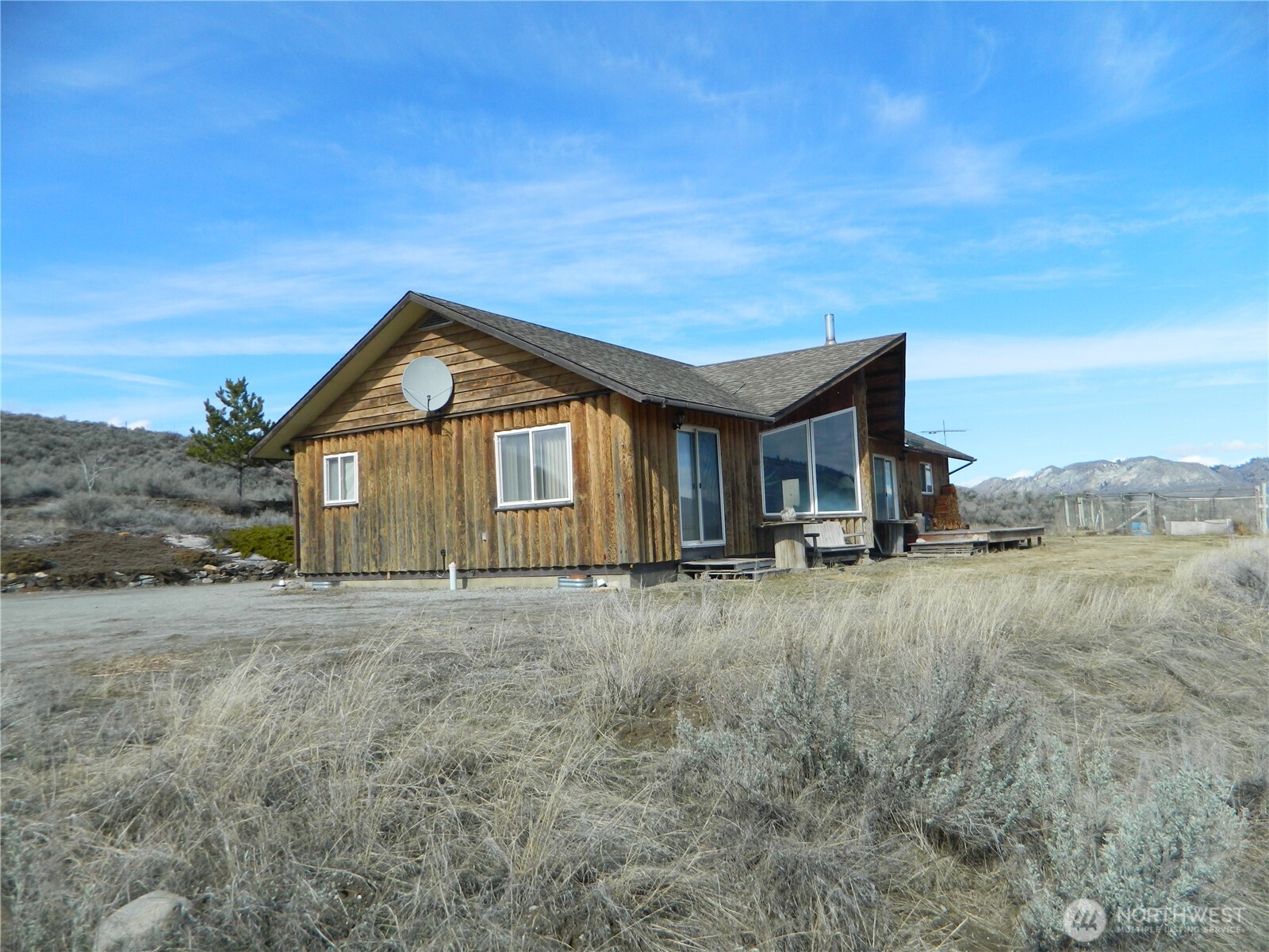 44 Early Sunrise Drive Property Photo 1