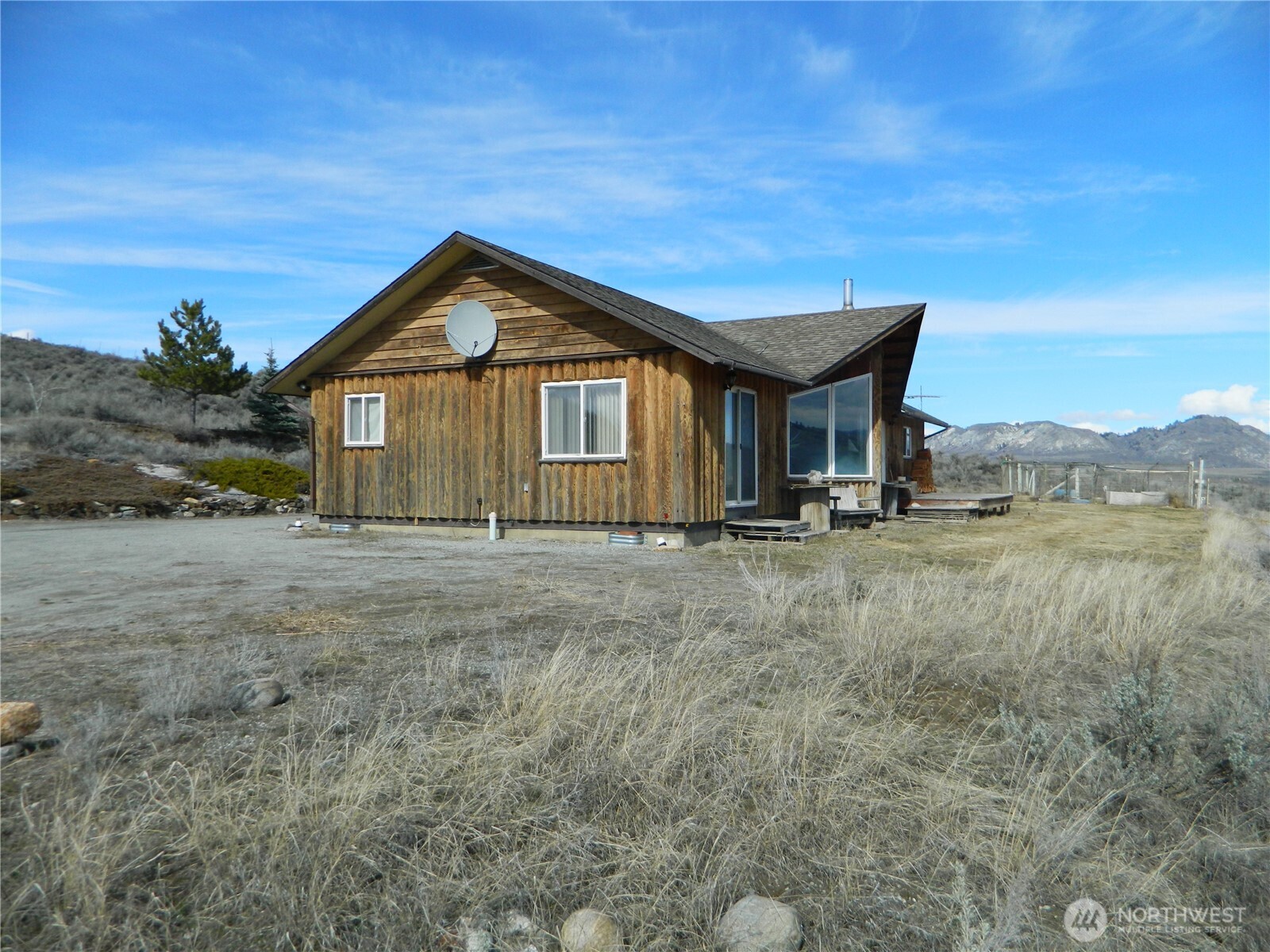 44 Early Sunrise Drive Property Photo 6