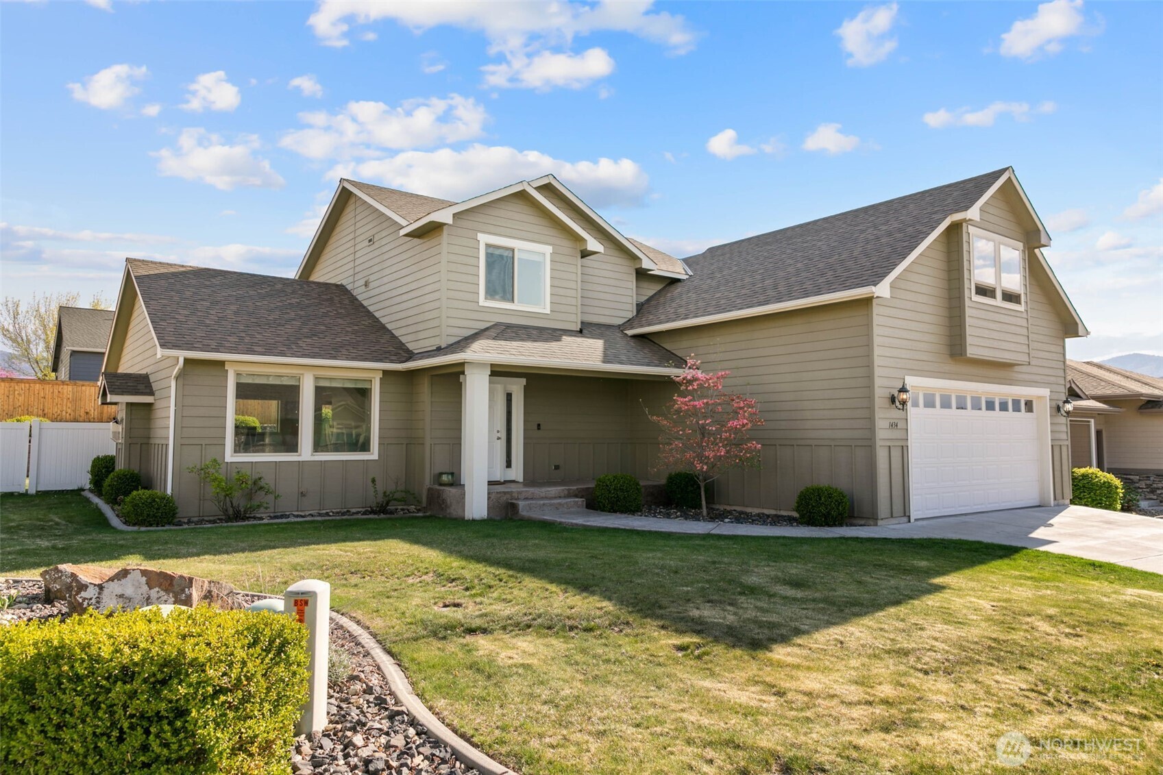 1434 Copper Loop Property Photo 1
