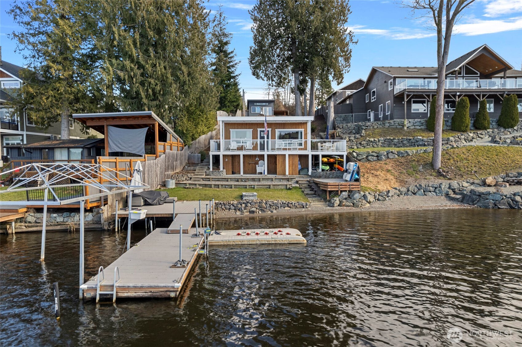 17540 Mallard Cove Lane Property Photo 3