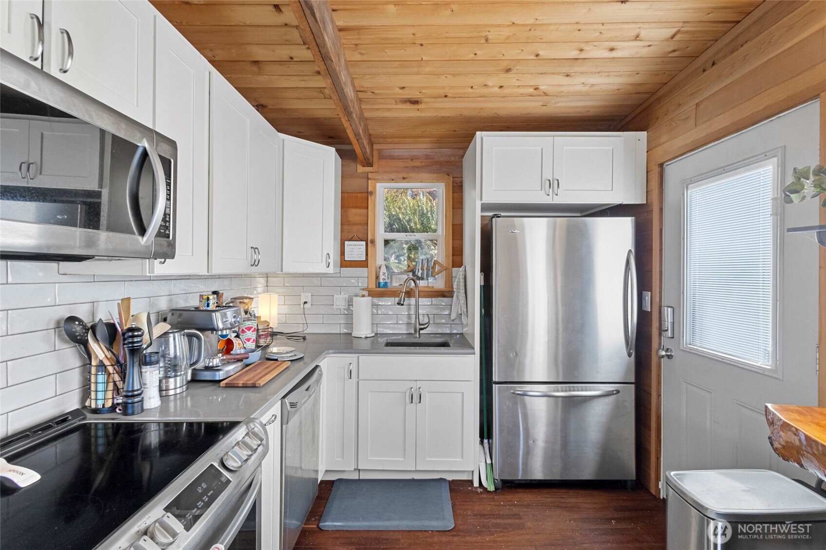 17540 Mallard Cove Lane Property Photo 10