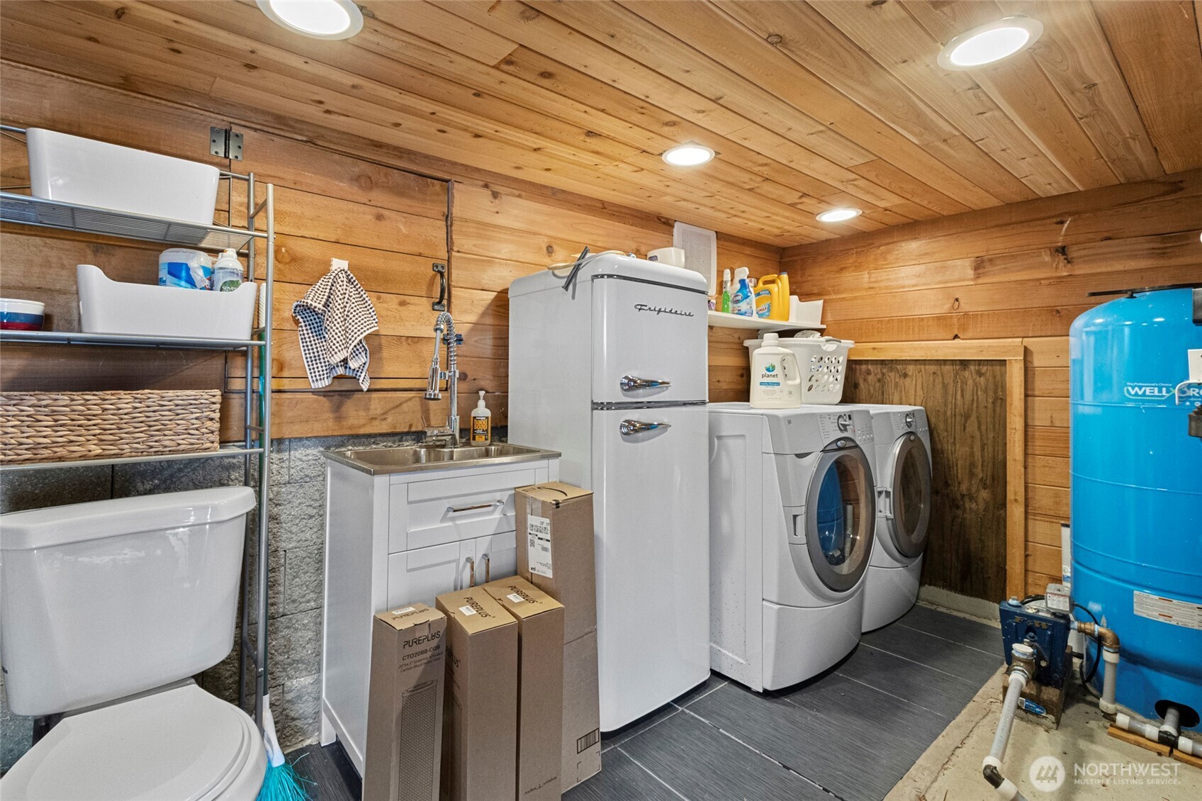 17540 Mallard Cove Lane Property Photo 17