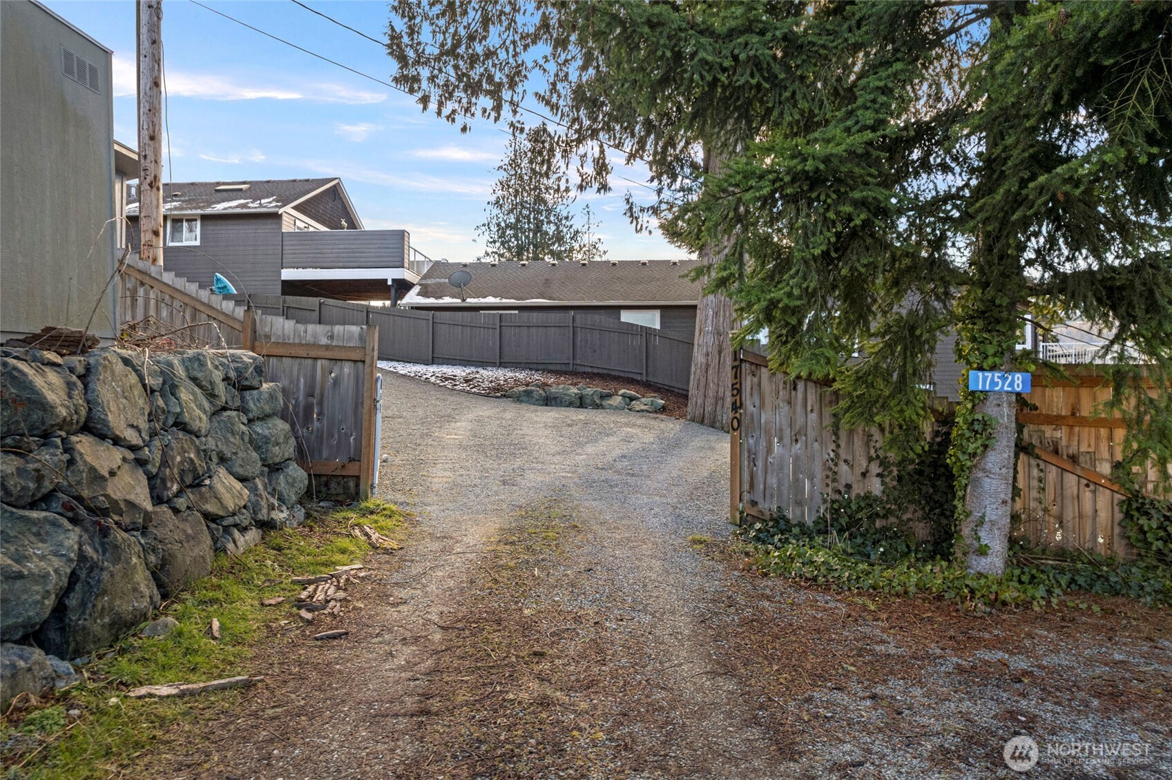 17540 Mallard Cove Lane Property Photo 32