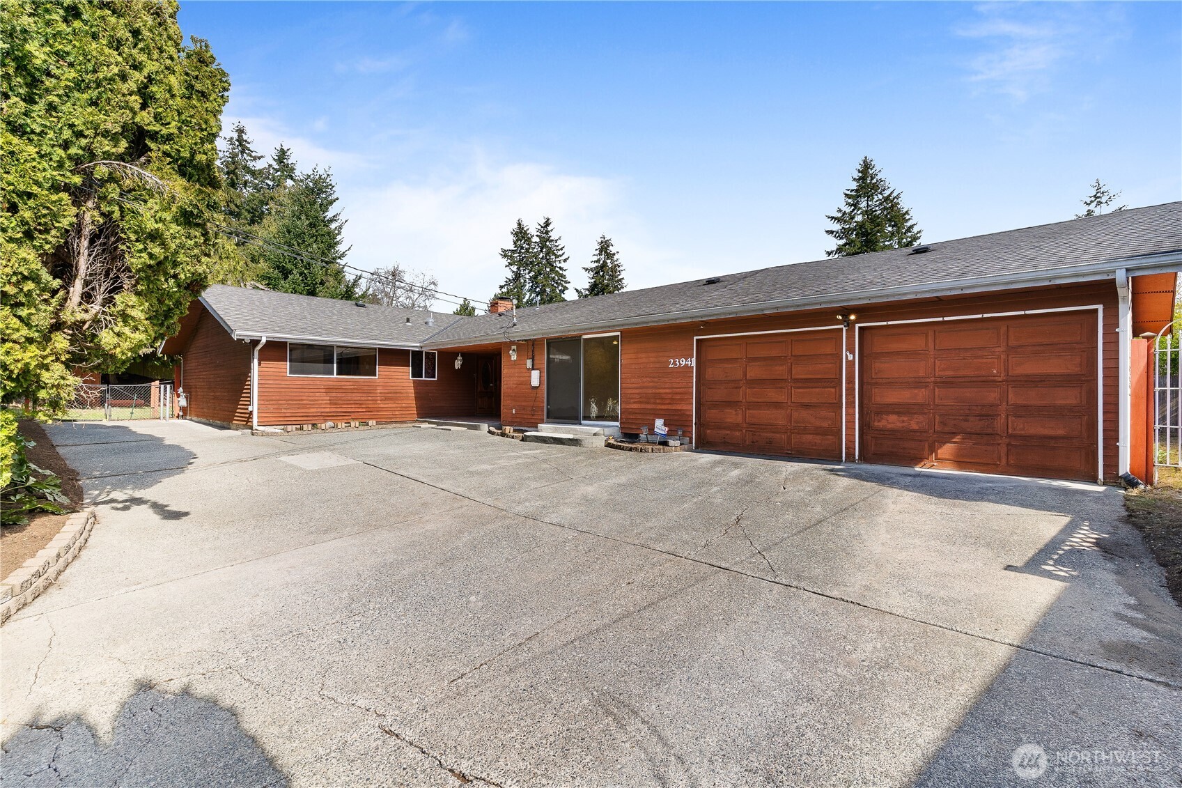 23941 76th Avenue Property Photo