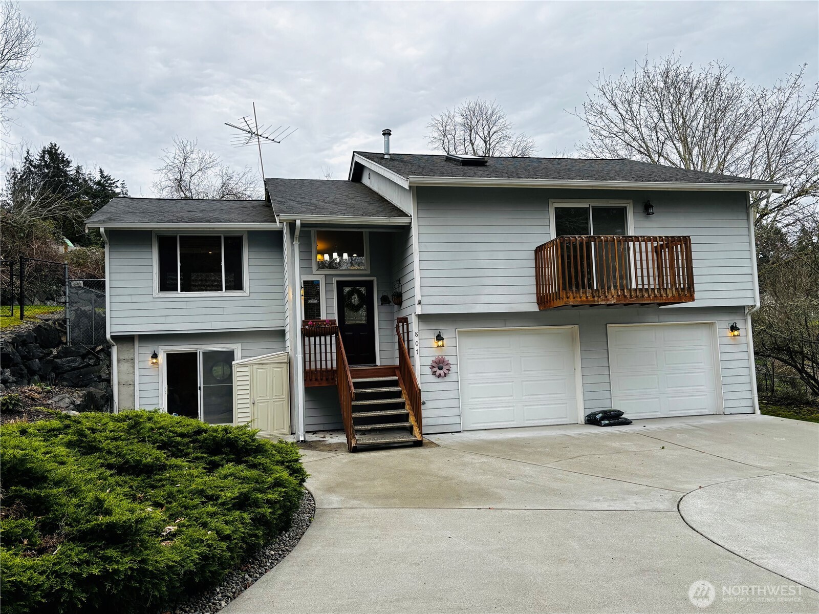 807 Union Avenue Property Photo