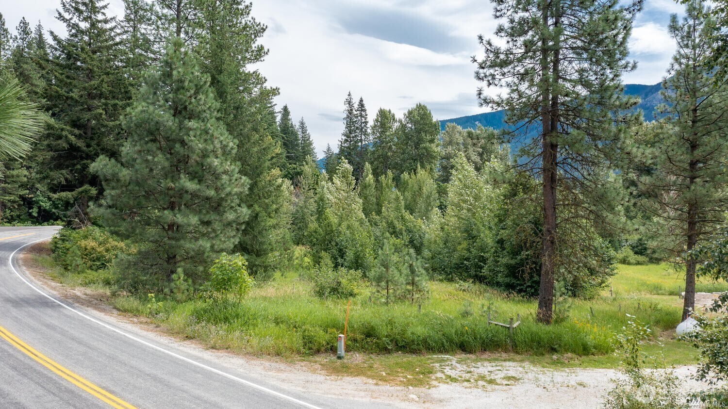 0 Nna Lake Wenatchee Highway Property Photo 9