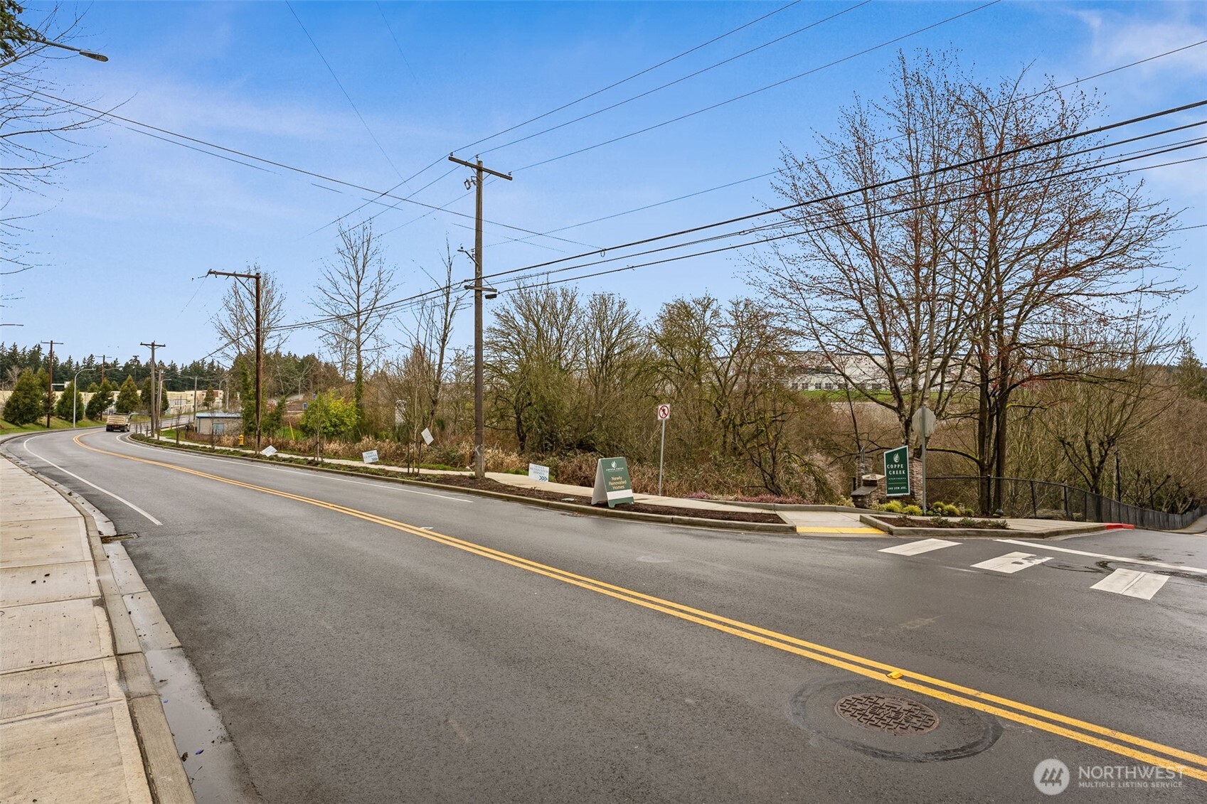 98 5th Avenue Property Photo 2