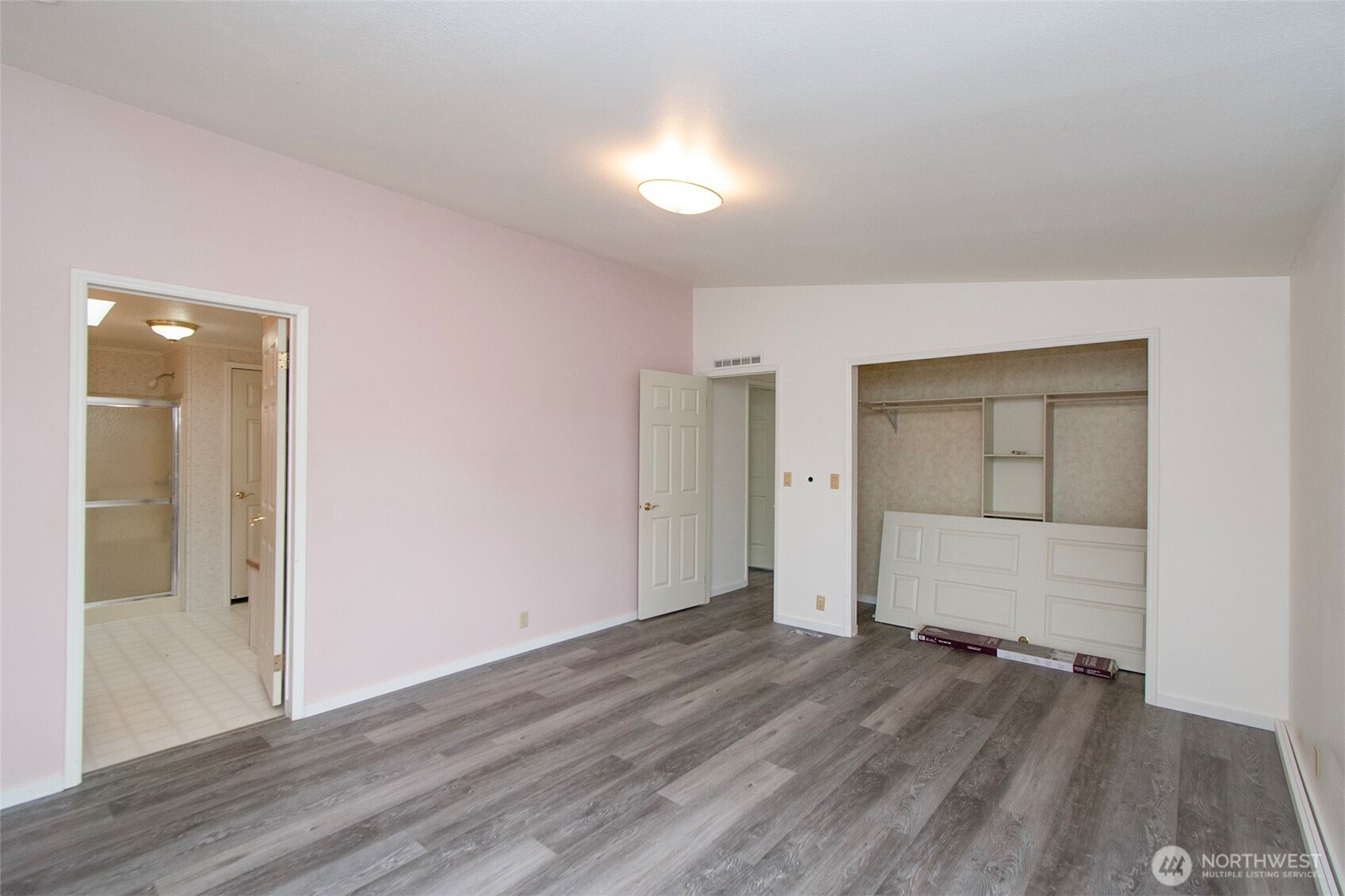 204 W Park Ave Property Photo 25
