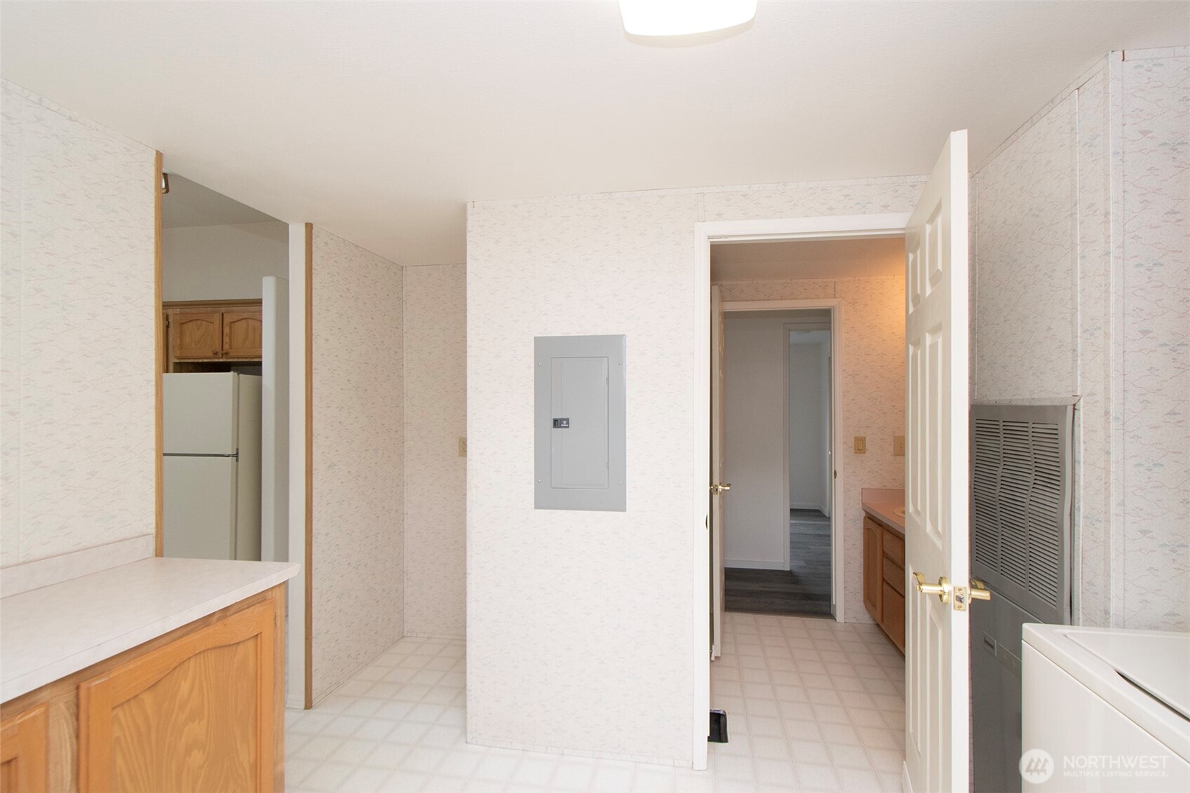 204 W Park Ave Property Photo 31