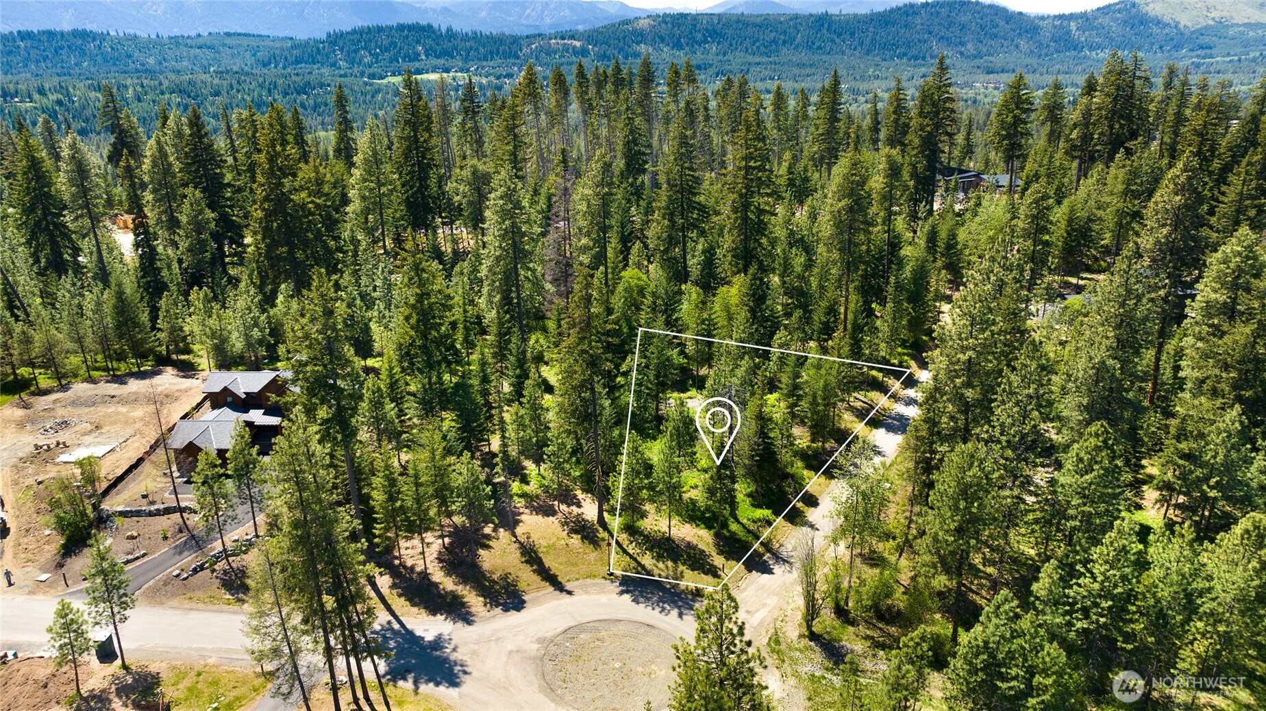 21 Old Grove Trail Property Photo 3