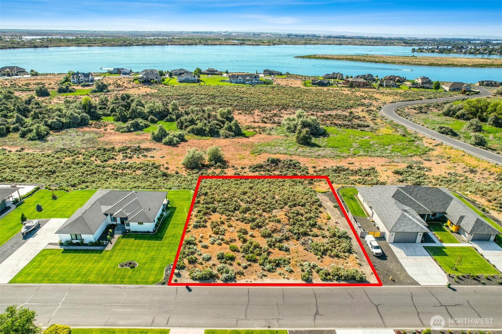8084 Dune Lake Road Property Photo