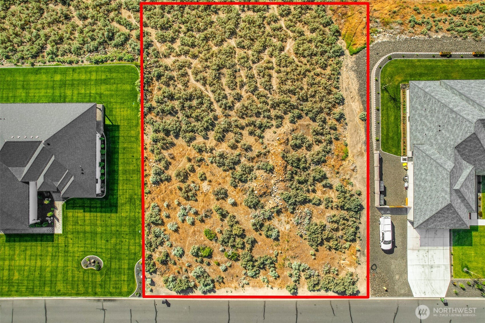 8084 Dune Lake Road Property Photo 5