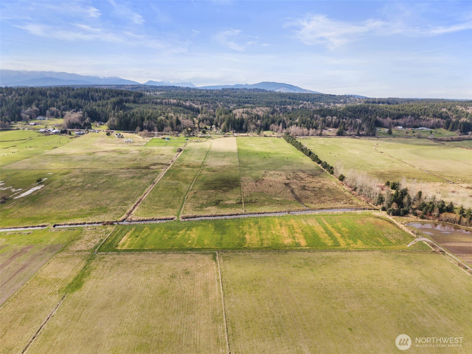 1091 West Valley Road Property Photo 5