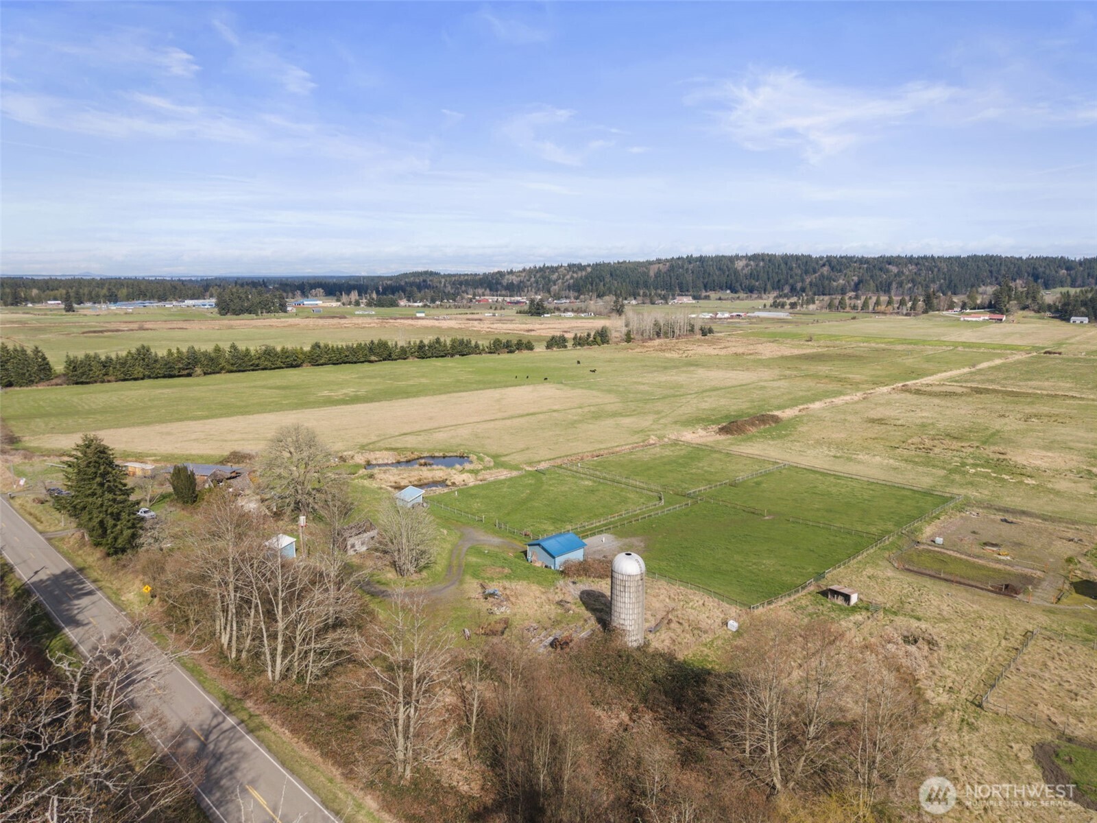 1091 West Valley Road Property Photo 6