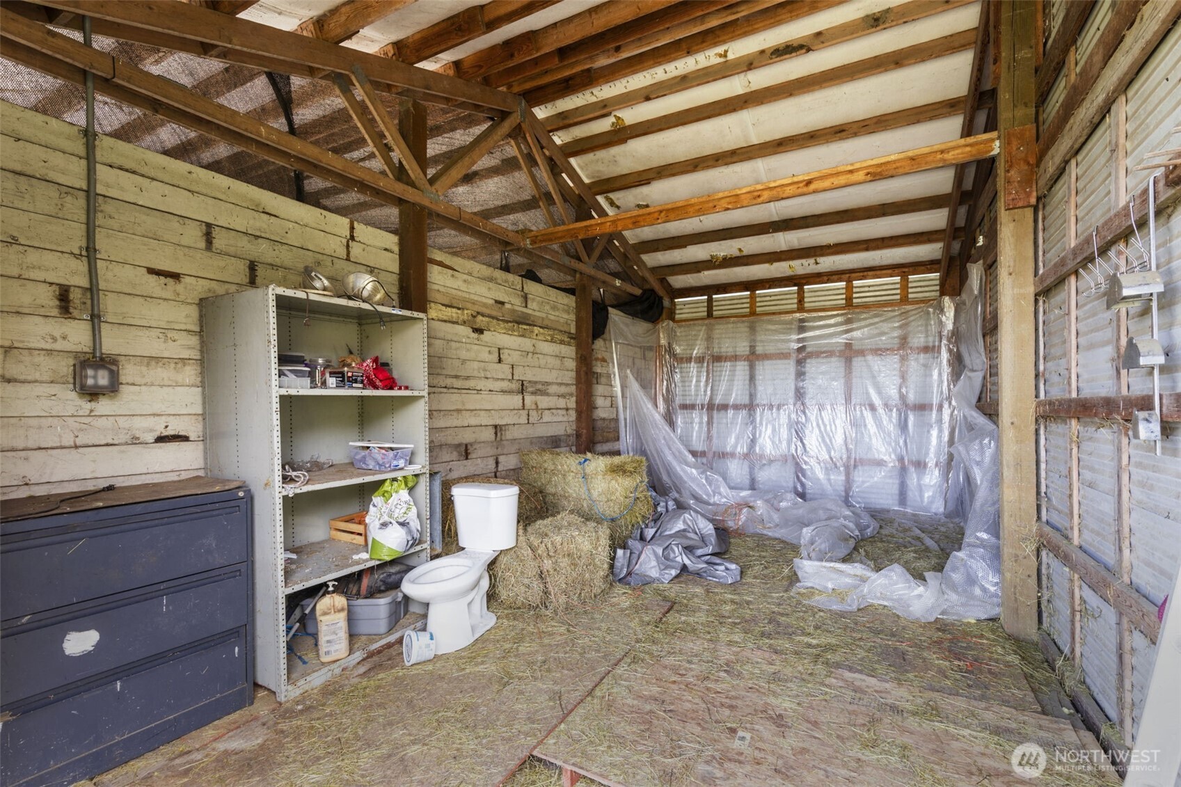1091 West Valley Road Property Photo 29