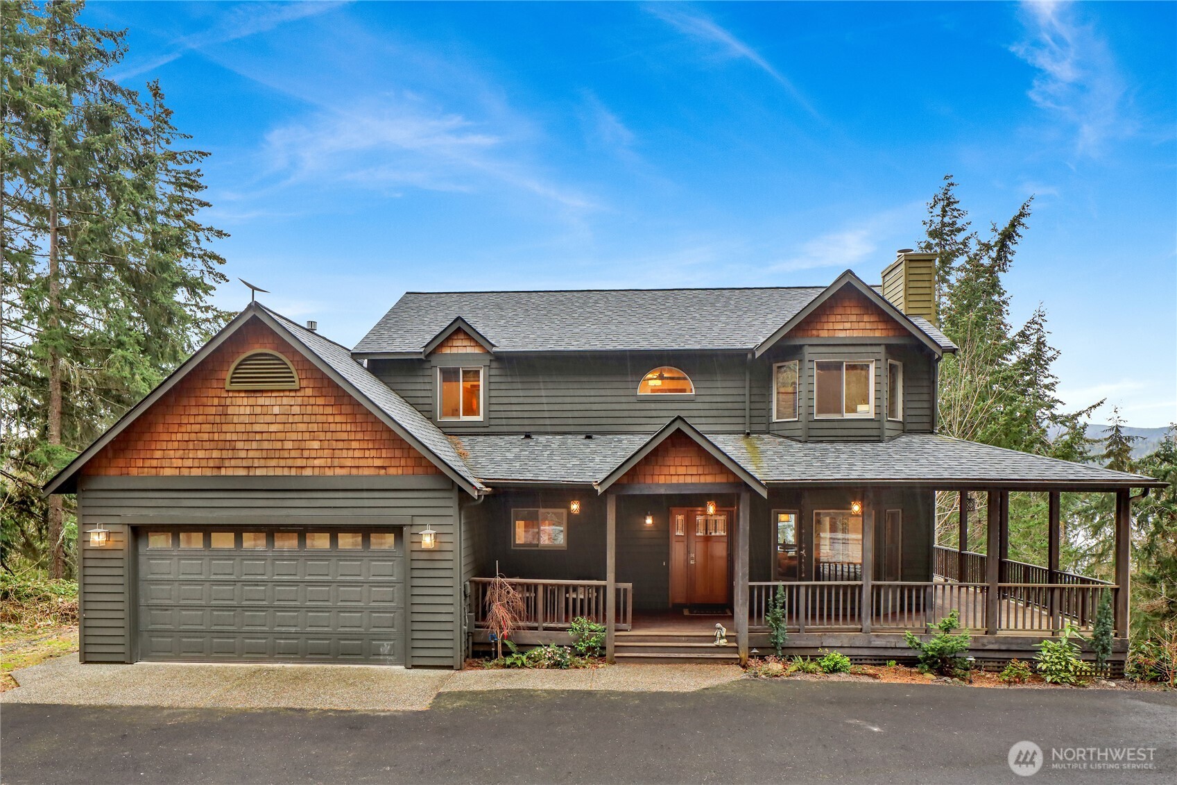 Silver Beach Elem Real Estate Listings Main Image