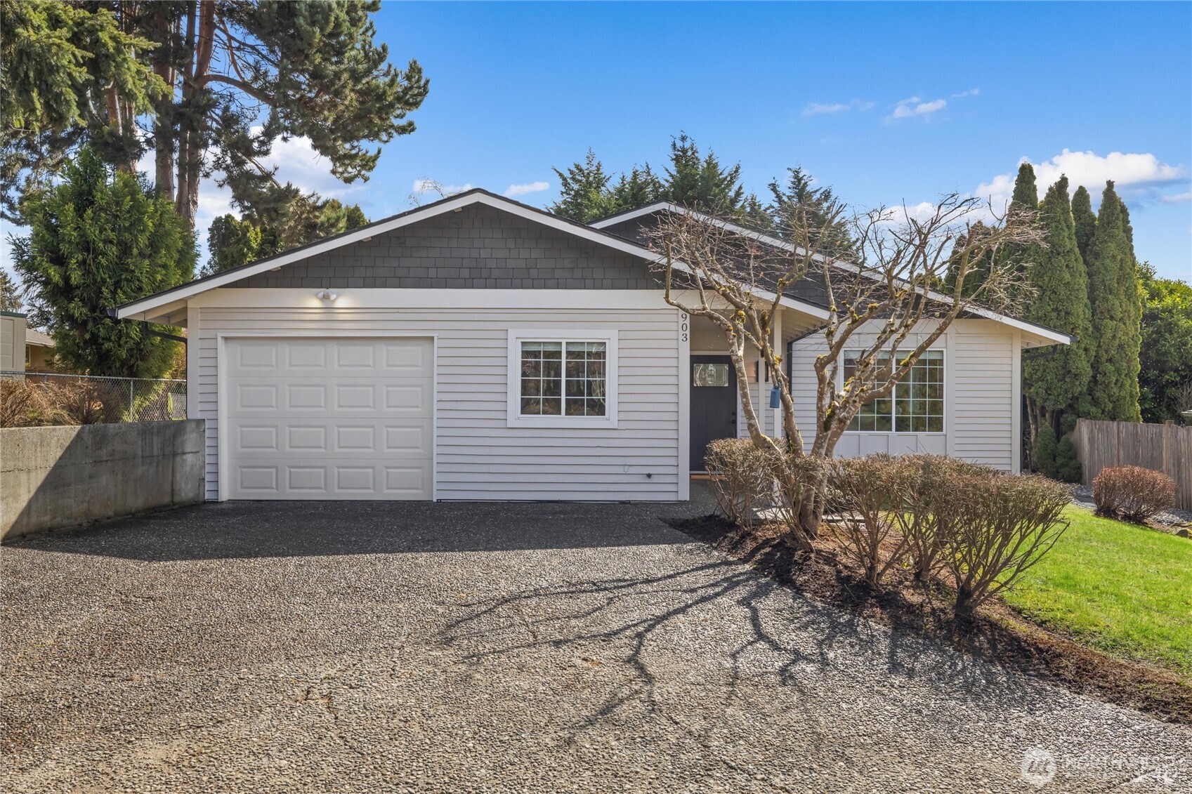 903 20th Street Property Photo