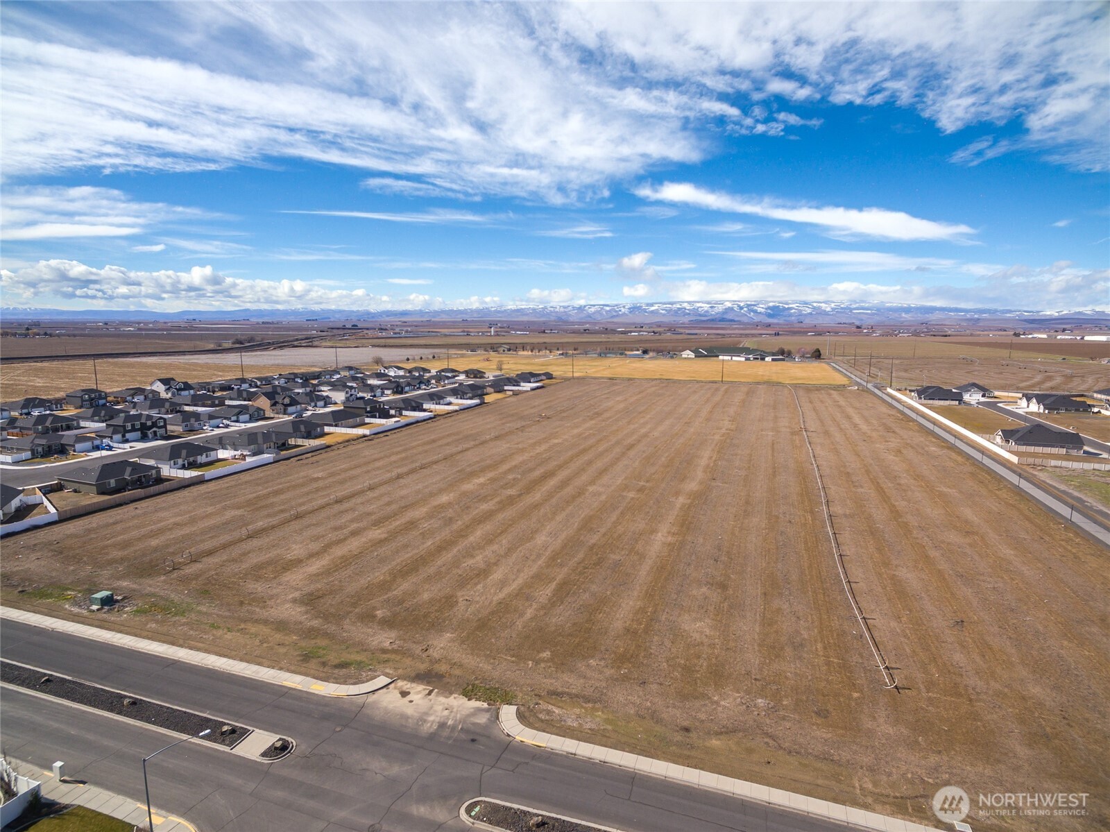 1407 7th Avenue Property Photo 8