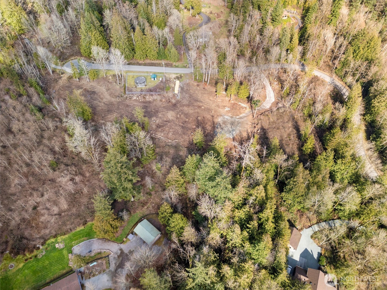 7220 Cliffside Lane Property Photo 4