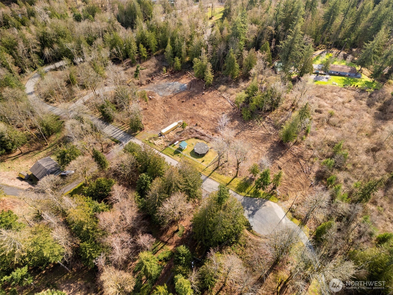 7220 Cliffside Lane Property Photo 27
