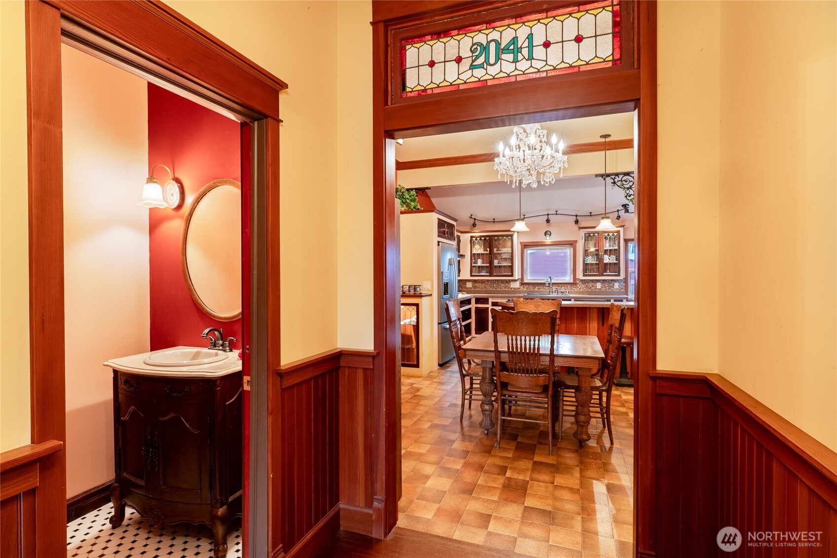 903 W King Ave Property Photo 14