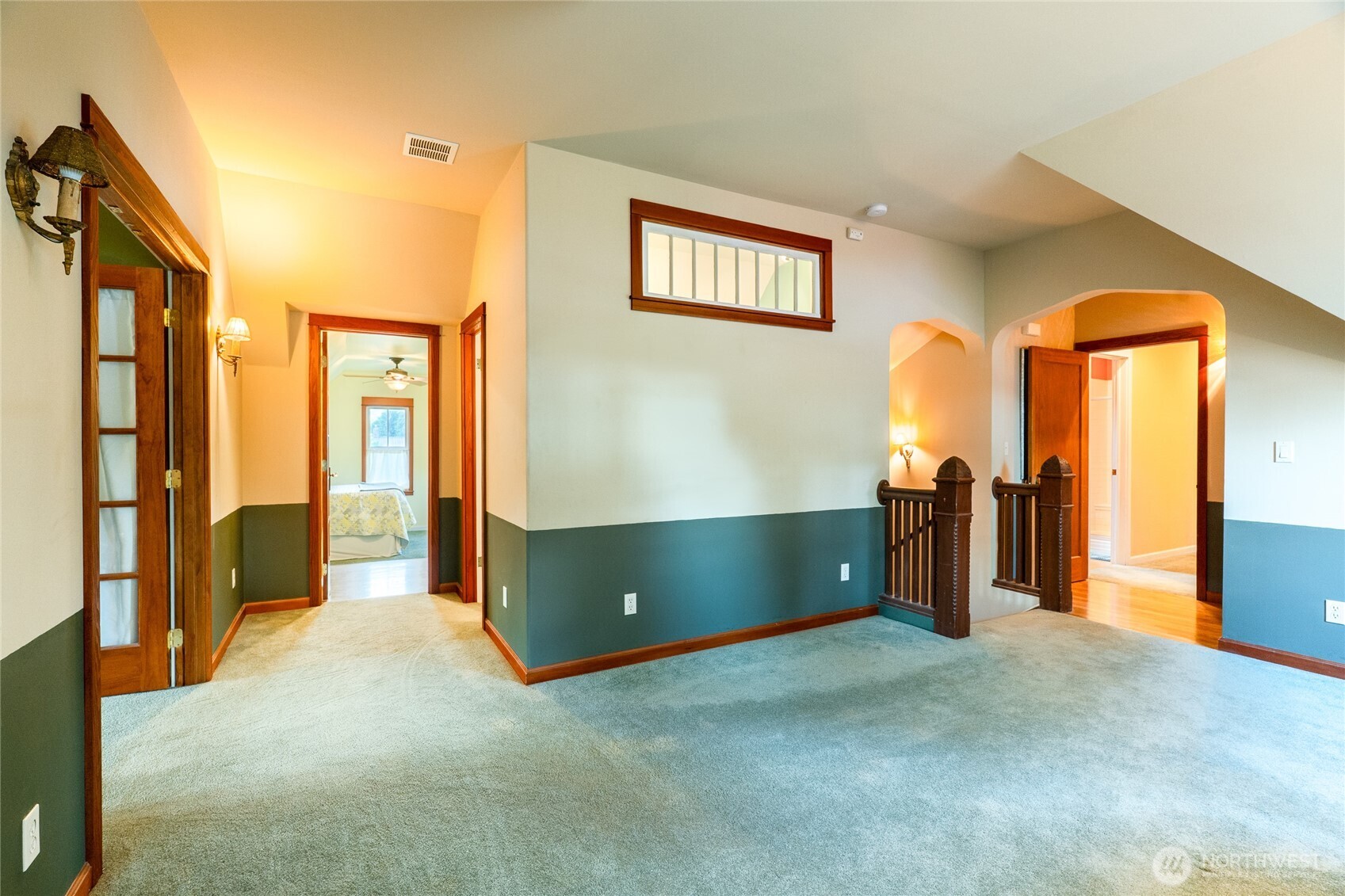 903 W King Ave Property Photo 28