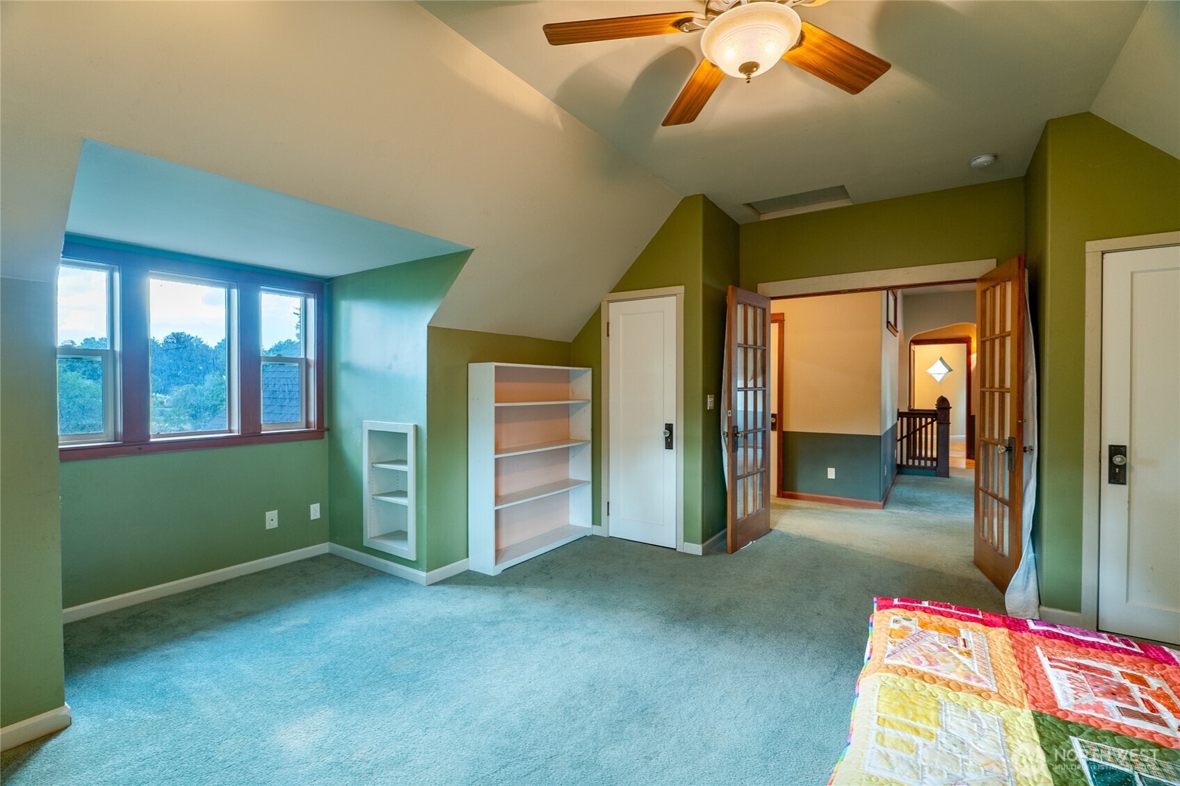 903 W King Ave Property Photo 37