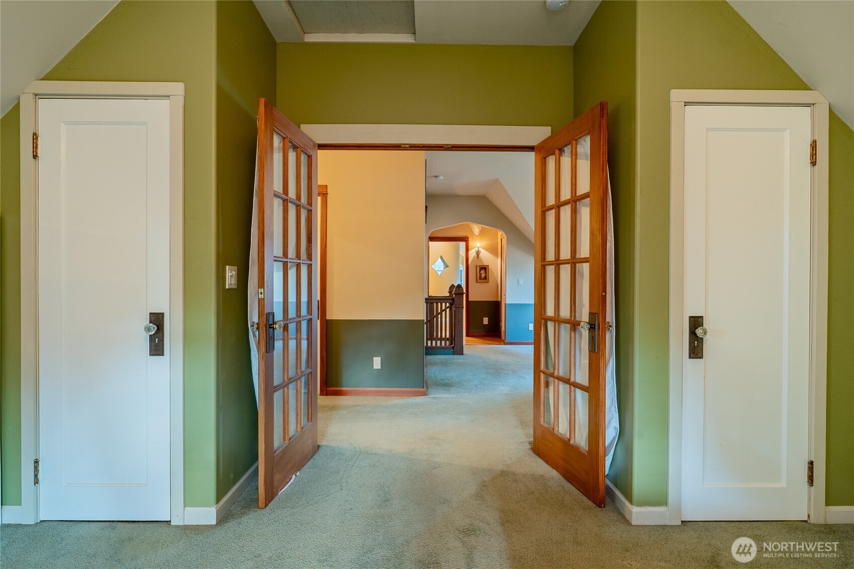 903 W King Ave Property Photo 38