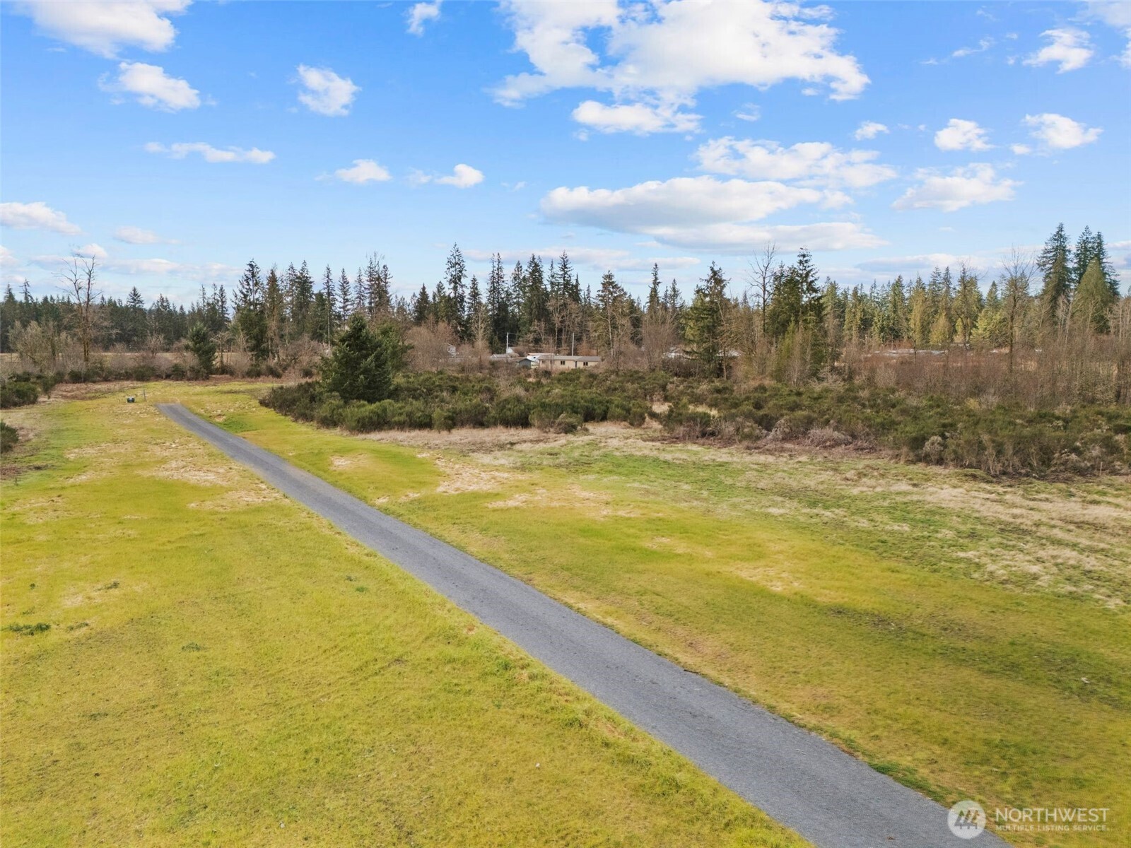 15612 84th Street Property Photo