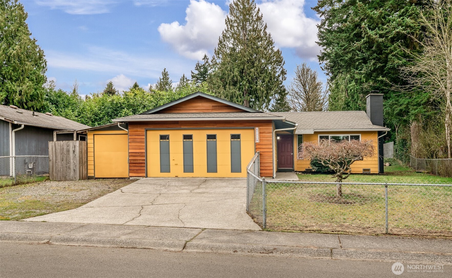 Silver Firs Elem Real Estate Listings Main Image