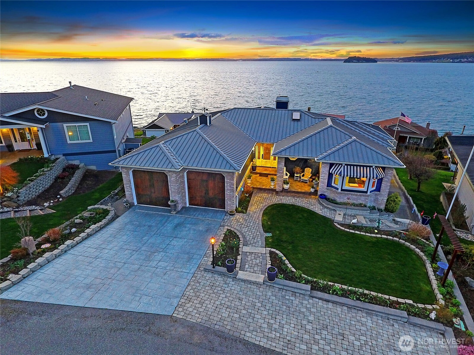 1053 Shorecrest Place Property Photo
