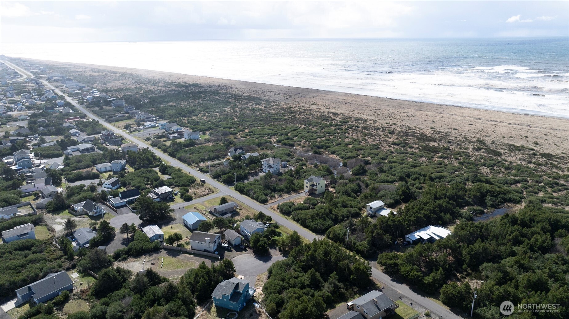 749 S Sand Dune Avenue Property Photo 2