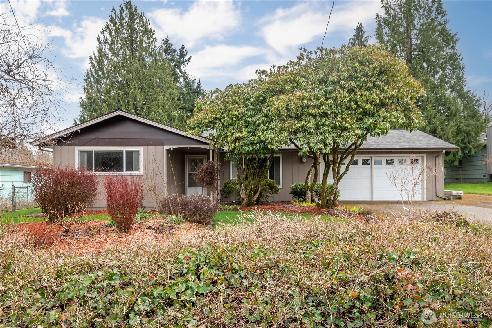 182 Yelton Drive Property Photo