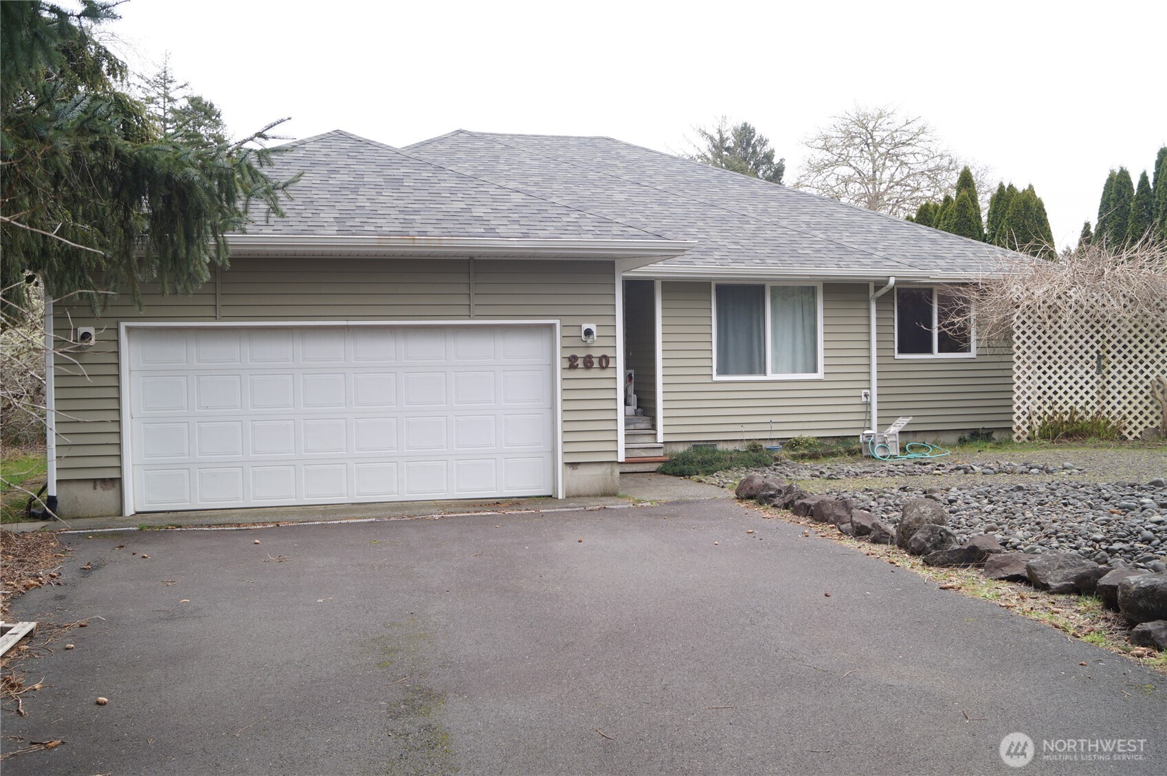 260 Dolphin Avenue