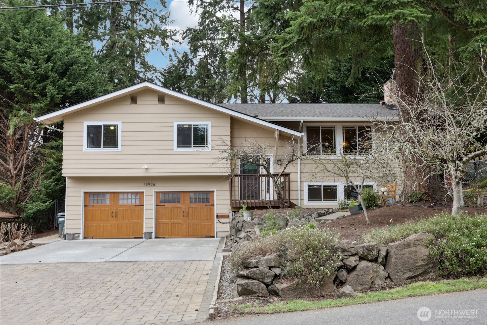 15926 82nd Place Property Photo