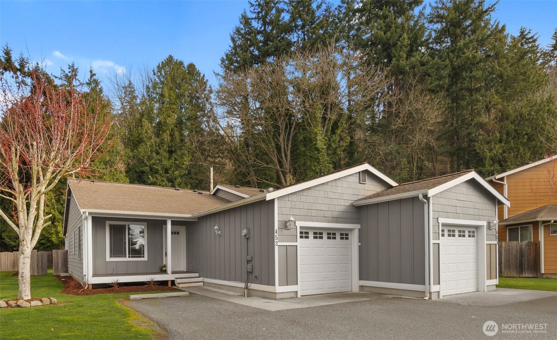 453 Oak Hill Lane Property Photo