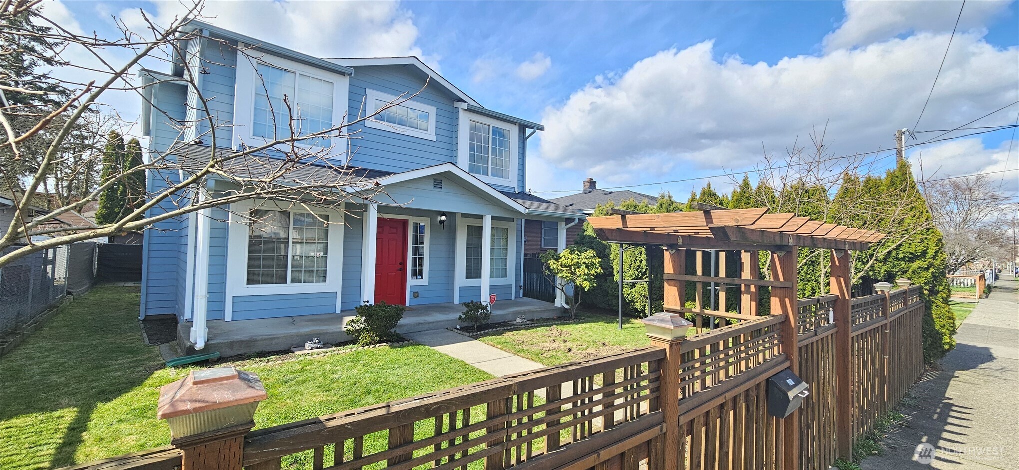 209 Factory Avenue Property Photo 3