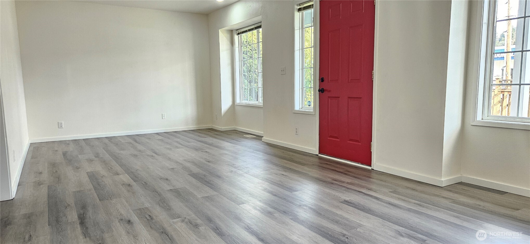 209 Factory Avenue Property Photo 5