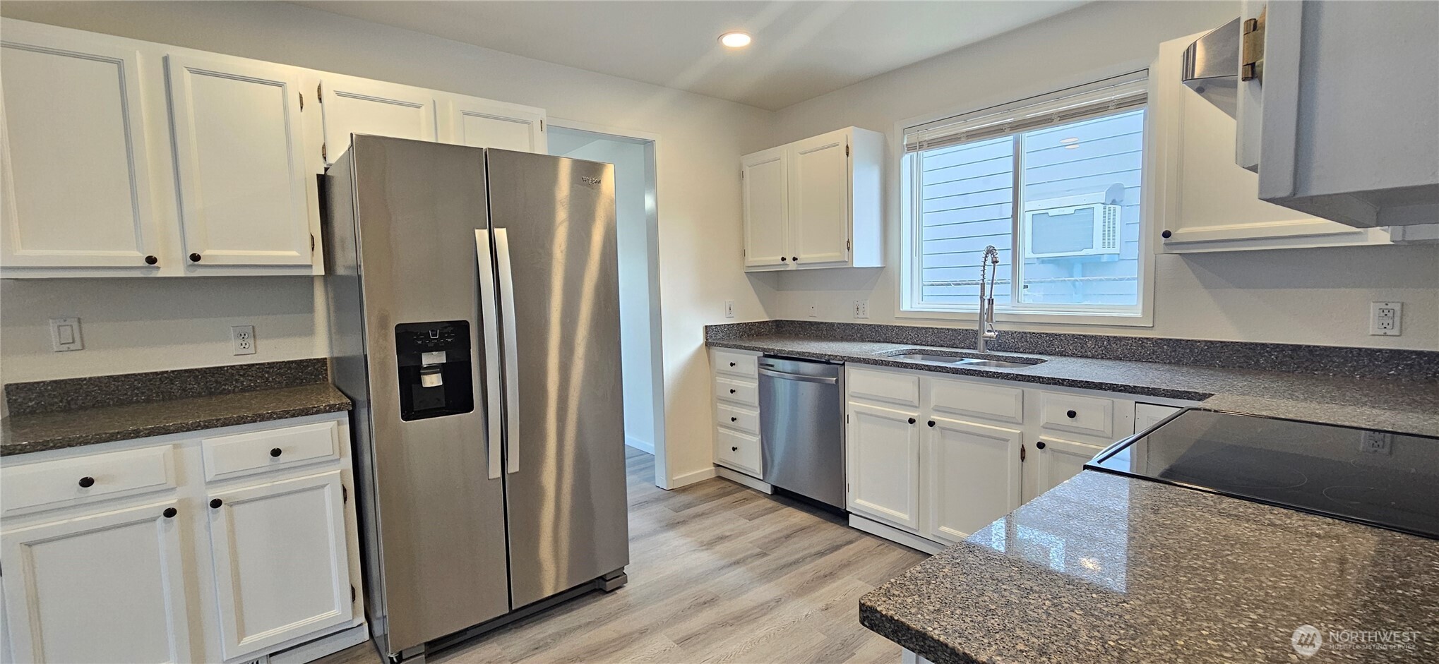 209 Factory Avenue Property Photo 8