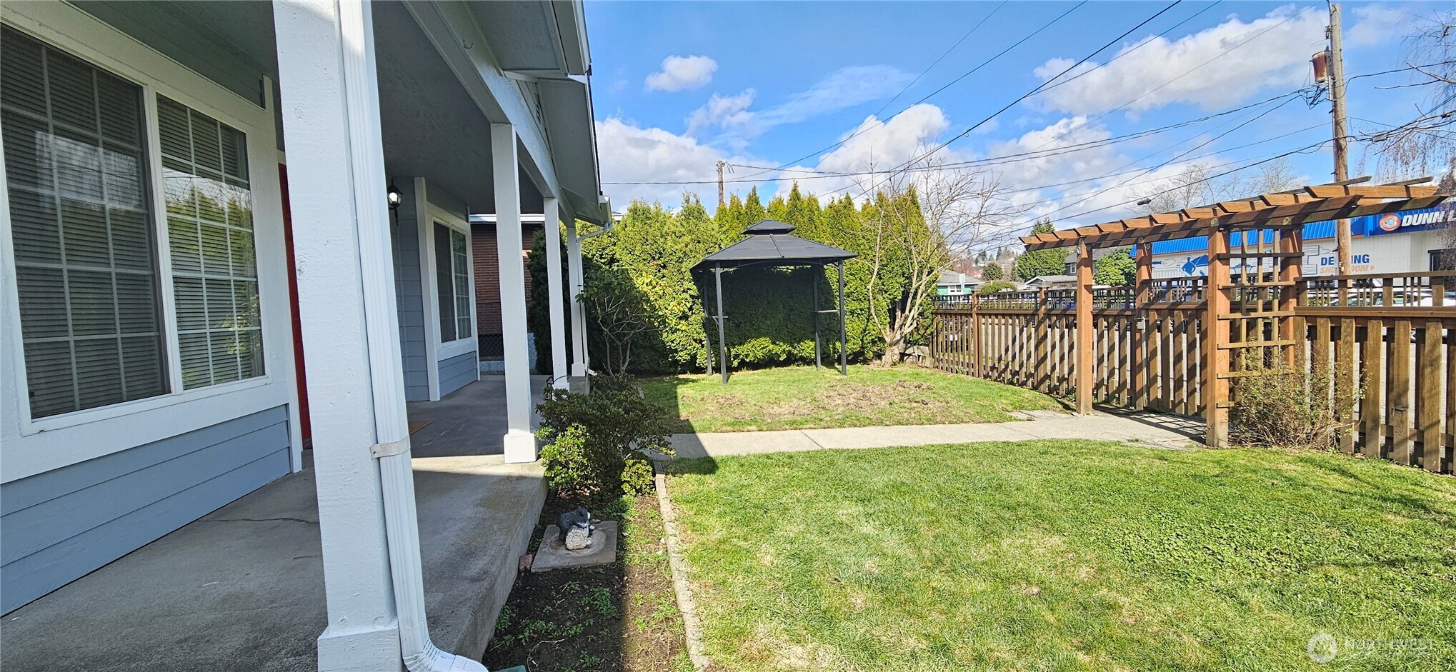 209 Factory Avenue Property Photo 23