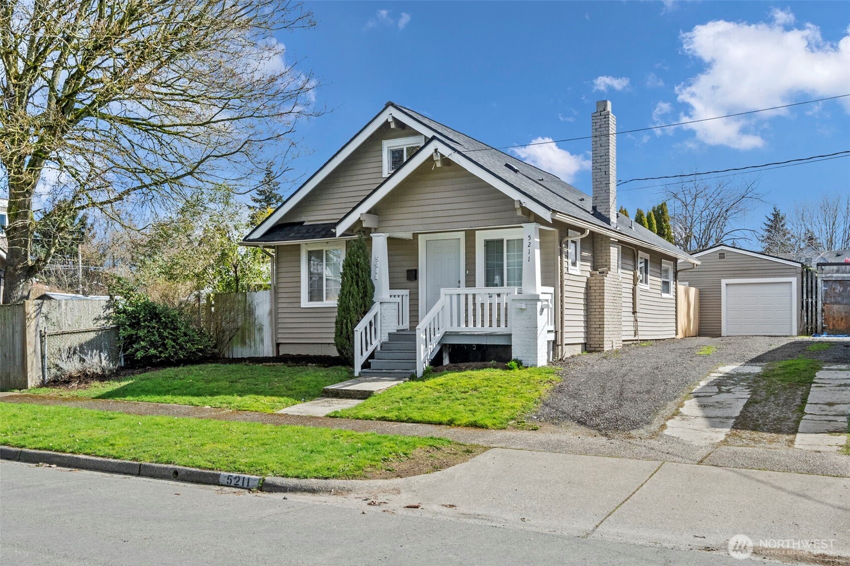 5211 S Cushman Avenue Property Photo 1