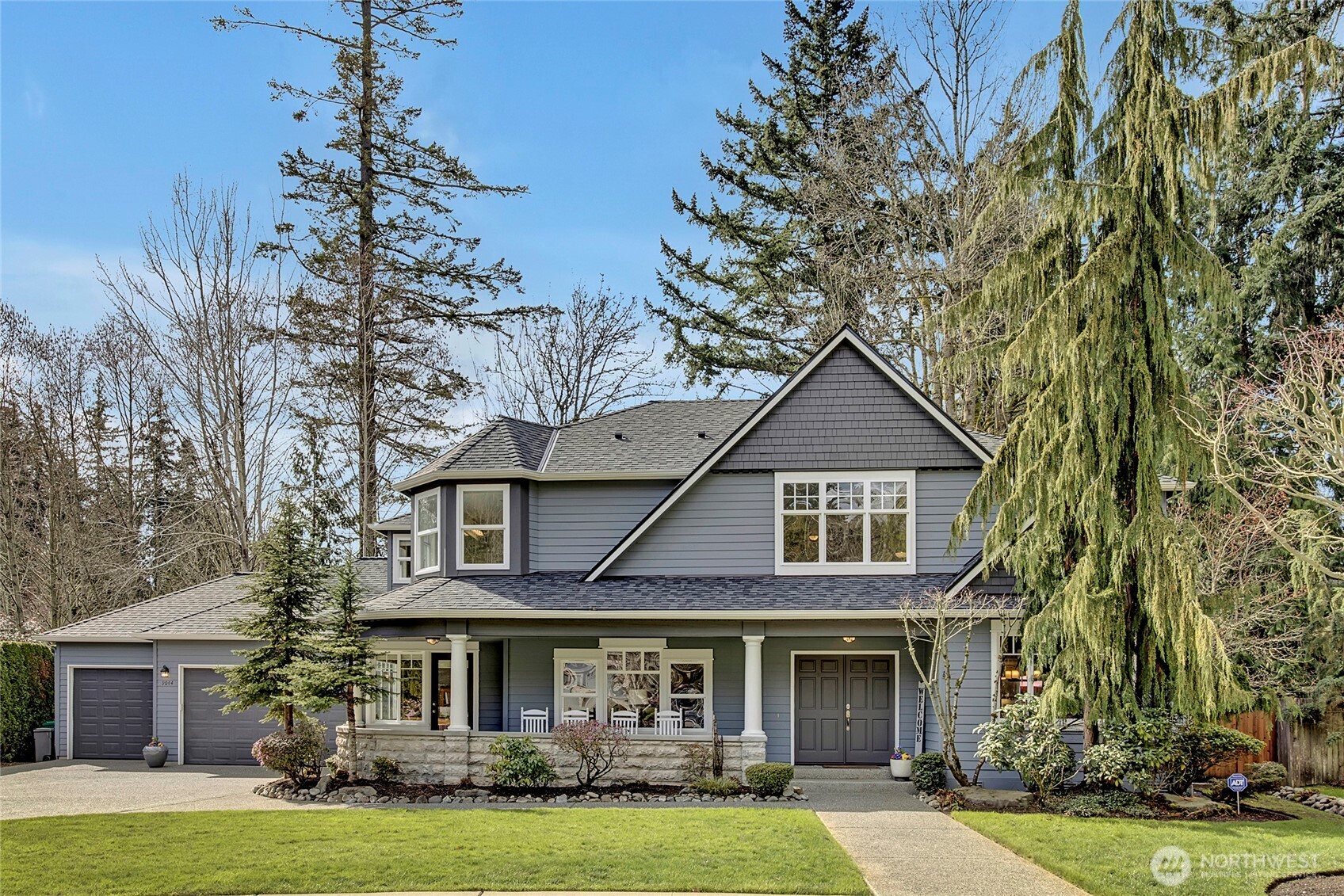 9044 Surrey Lane Property Photo