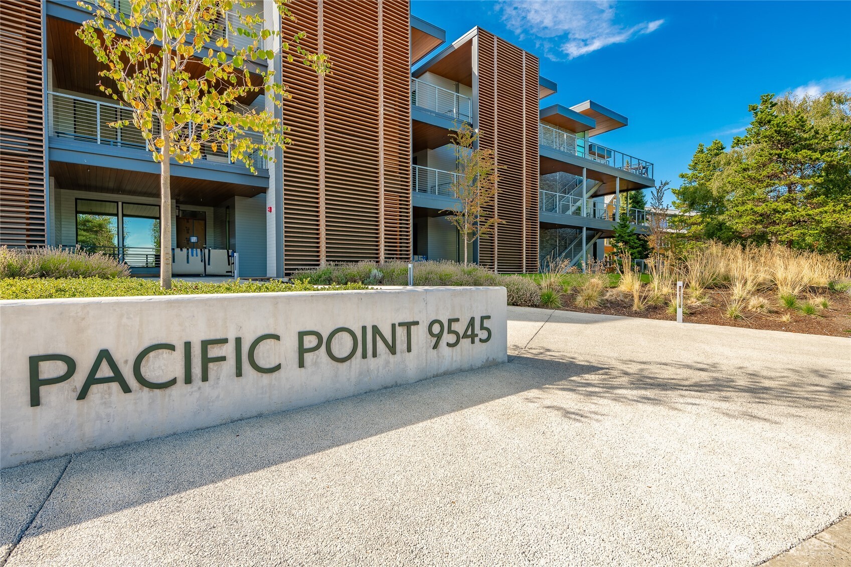 9545 Semiahmoo Parkway 201 Property Photo 3