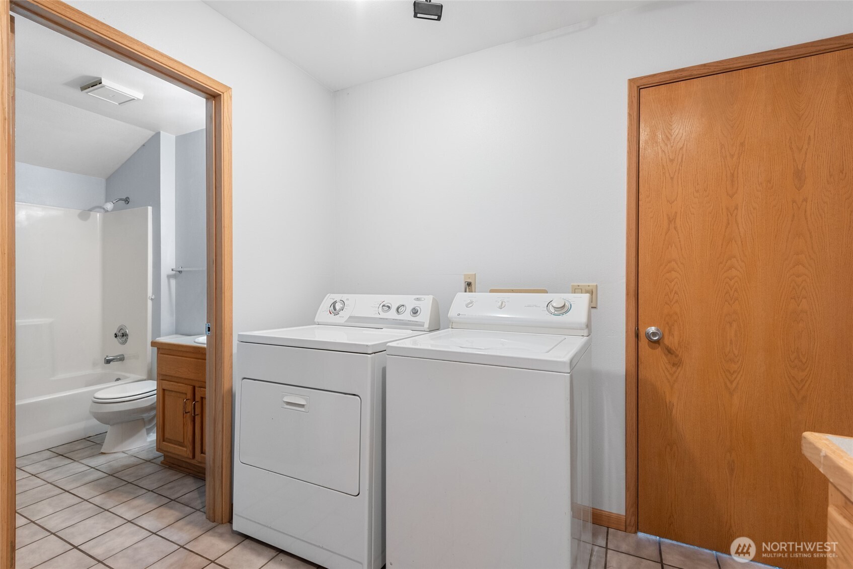 860 Hunt Road Property Photo 34