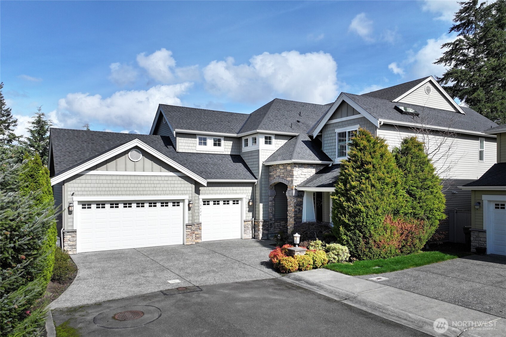 12424 87th Court Property Photo