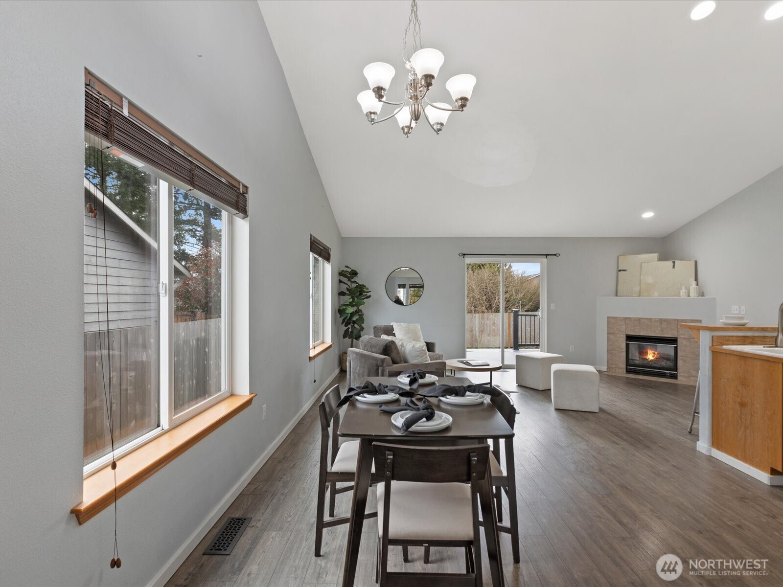 7132 37th Street Property Photo 19