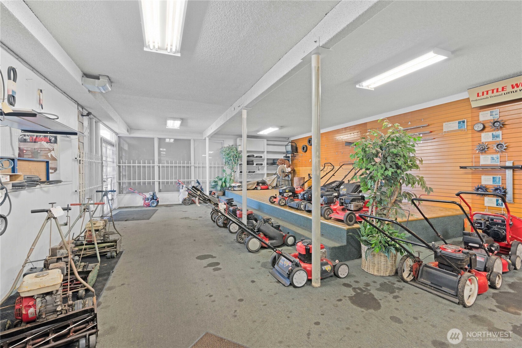 1413 112th Street Property Photo 7