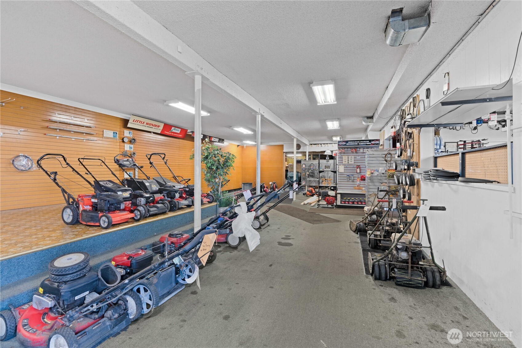 1413 112th Street Property Photo 9