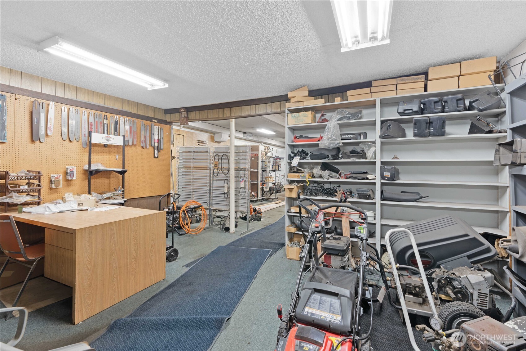 1413 112th Street Property Photo 10